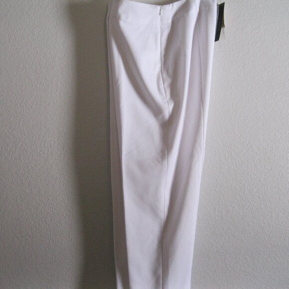 Talbots Petites Pants.  Size 2P.  White. New with Tags. - Picture 1 of 12